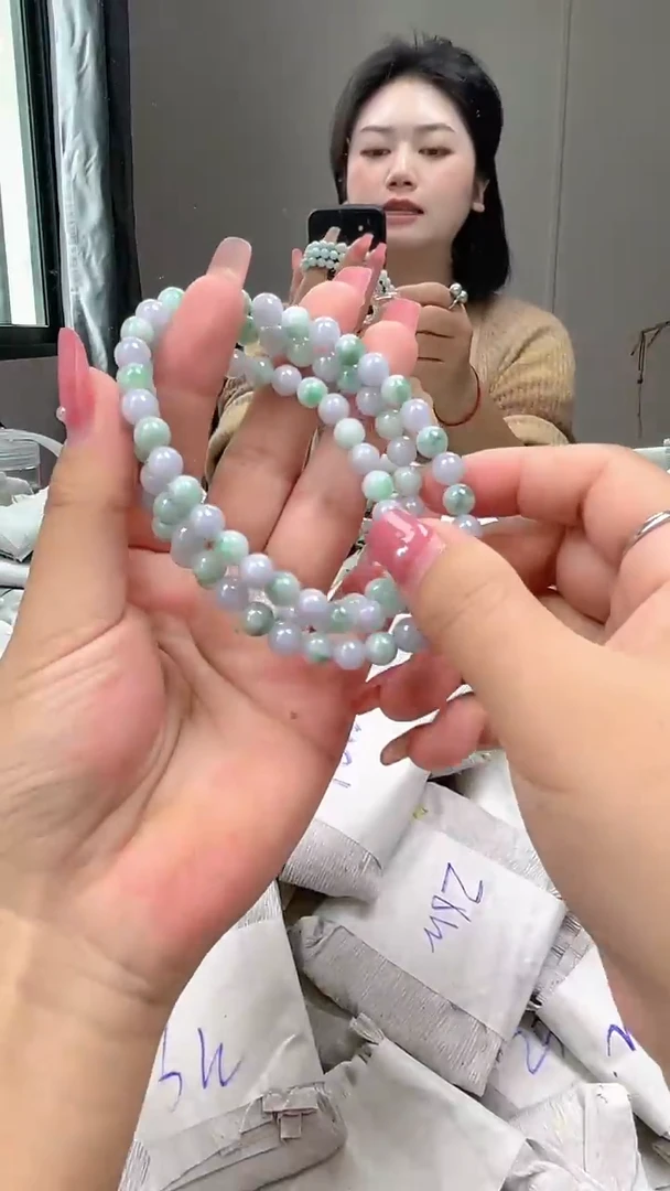 颈饰未镶嵌翡翠项链