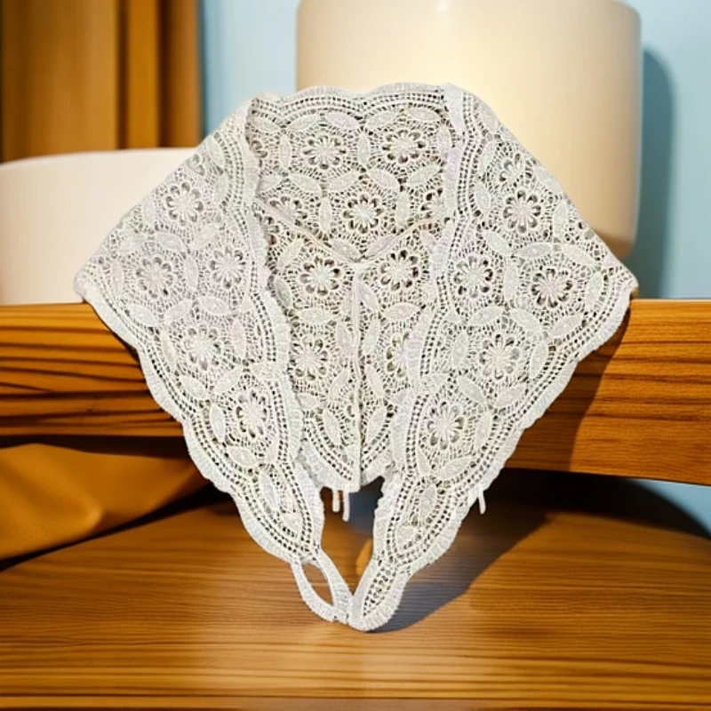 多一“森系披肩”2025早春时尚百搭气质镂空花蕾丝三角巾外搭围巾