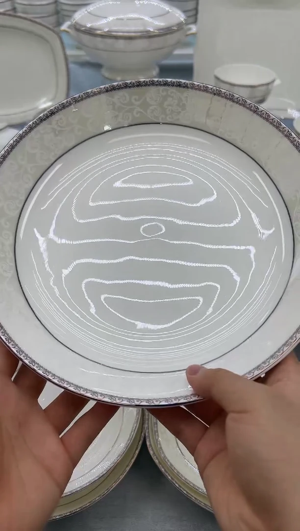 骨瓷玲珑10.5饭2个