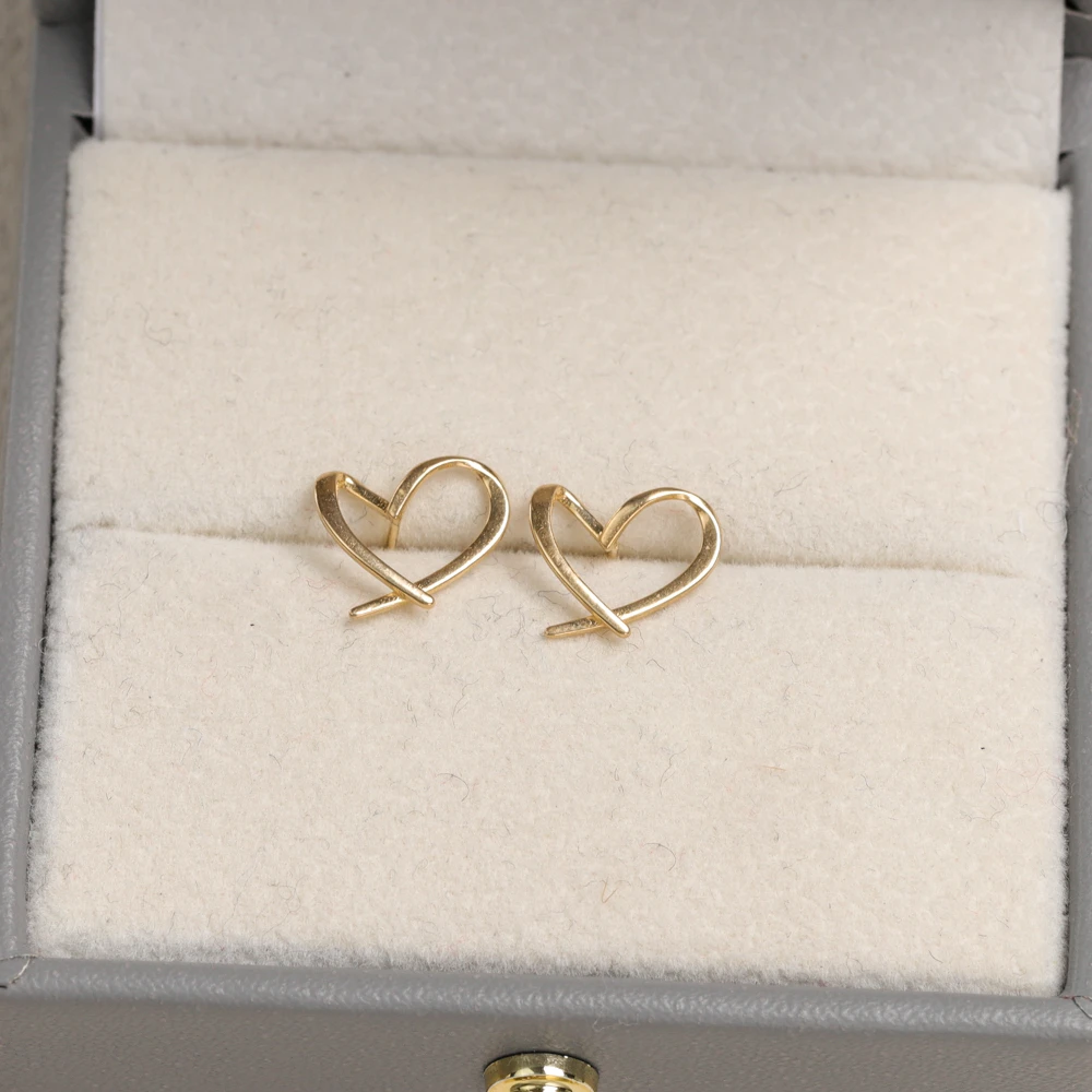 【叭哒不惑】18K金爱心耳钉 10*8.5mm 重约0.4g
