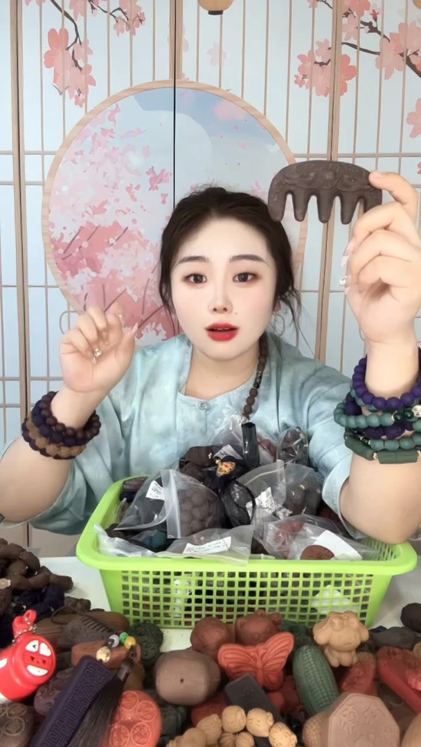 泥塑凤凰梳子1个