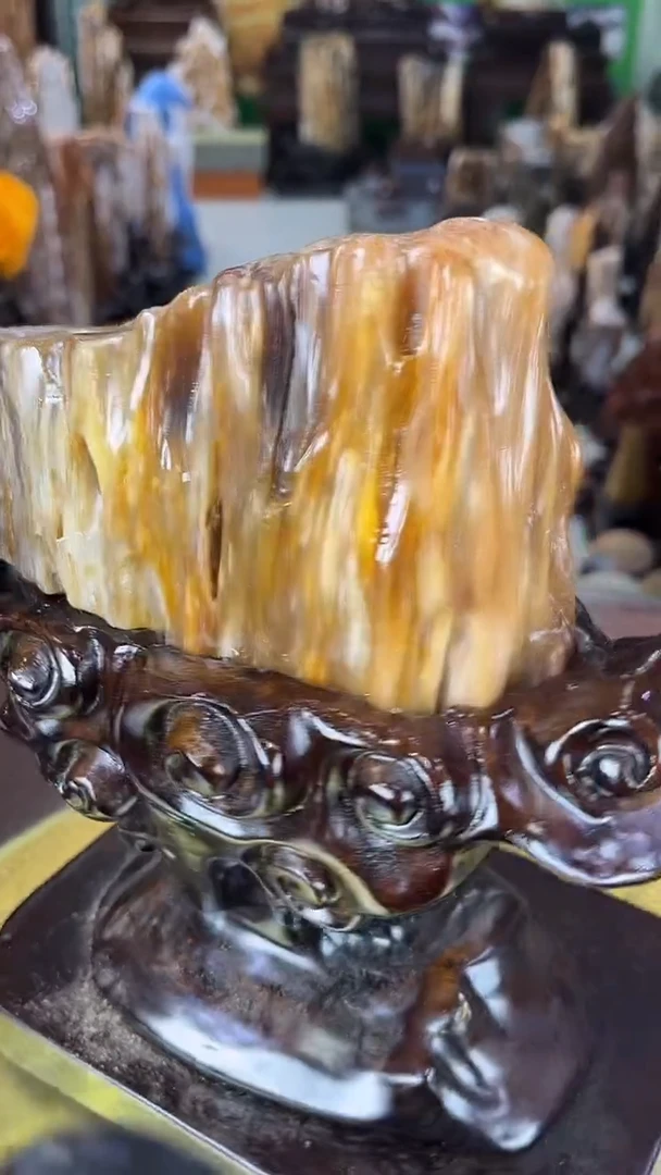 缅甸天然树化玉摆件