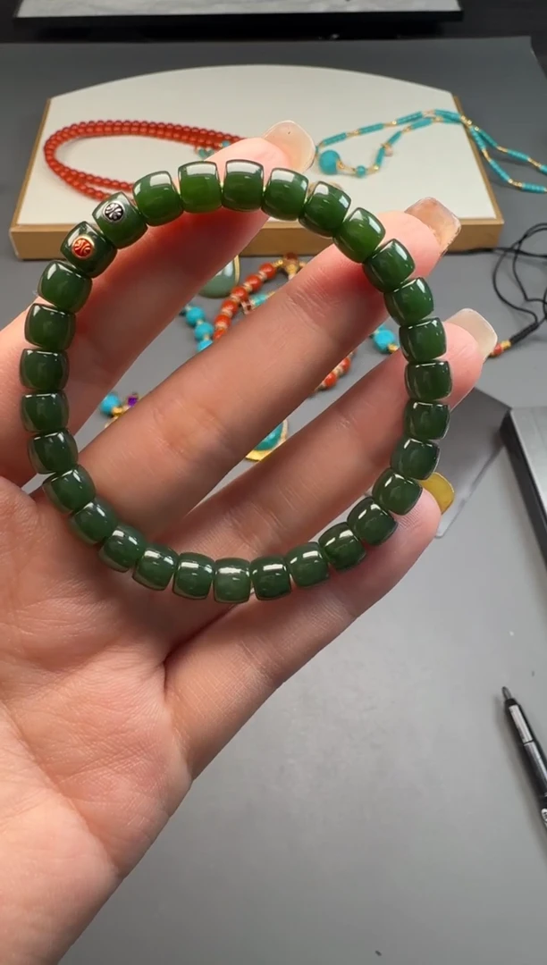 和田玉未镶嵌挂件爱***～手串手串