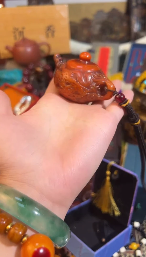 【闪购商品】蜜蜡裸石未镶嵌31业业业业业业业业