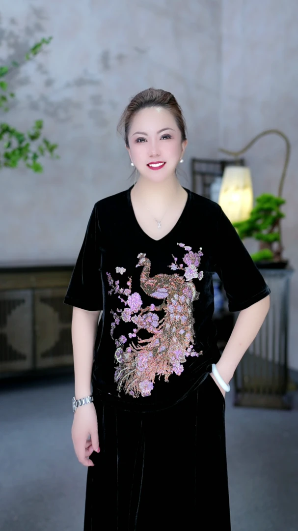 【MIAOCI】S8755新品时尚百搭休闲v领丝绒半袖小衫