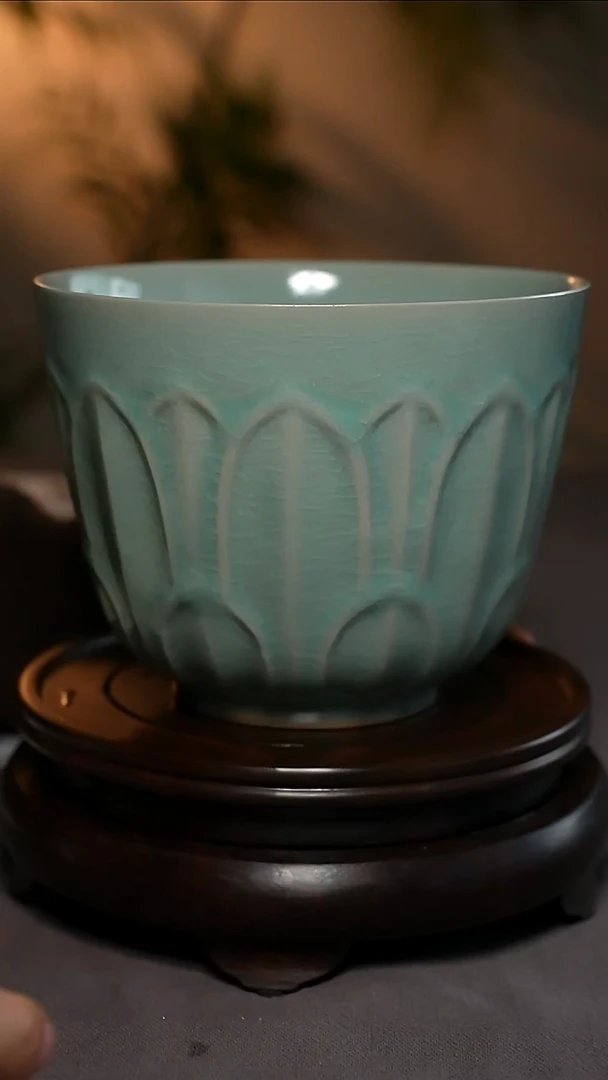 仿古汝官粉青釉原产地莲花碗