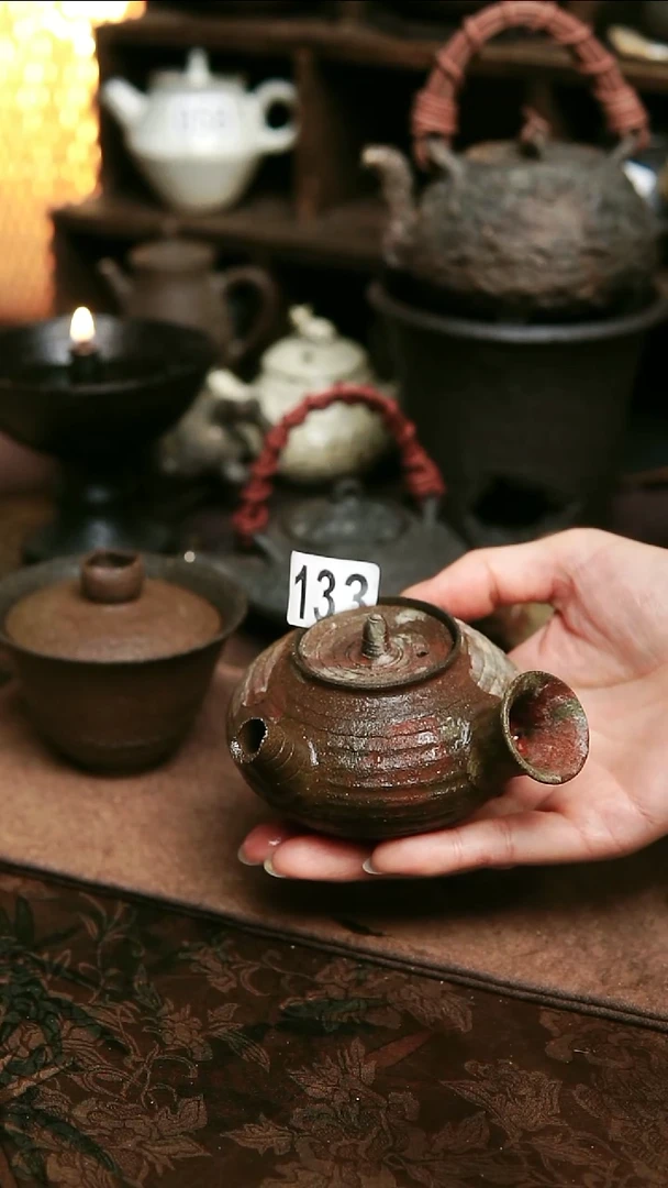 紫砂全手工侘寂风茶壶满容140毫升