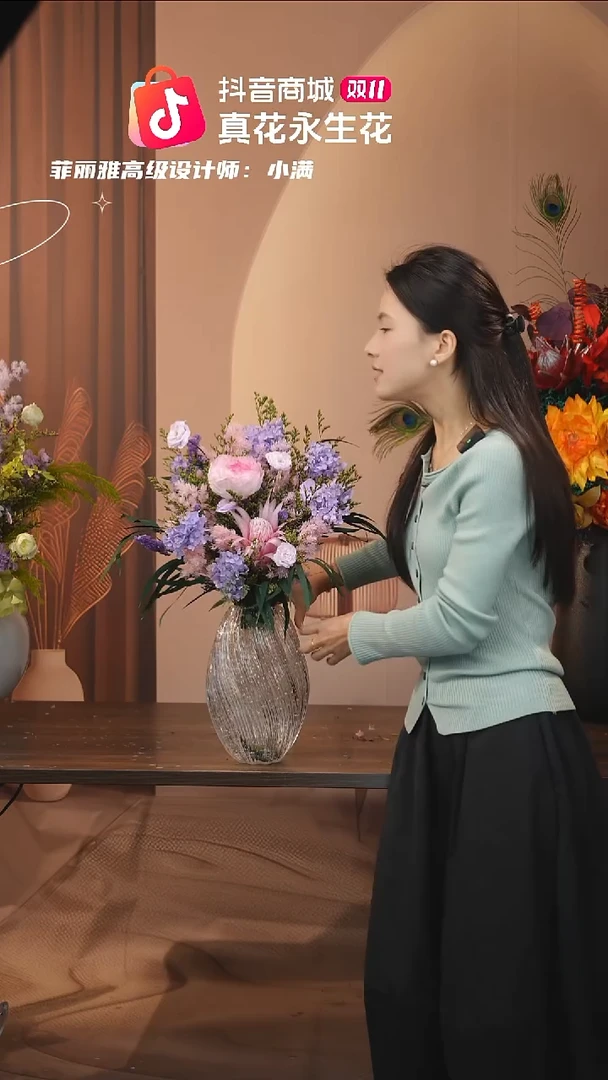 陶瓷图片款式：花+花瓶一整套