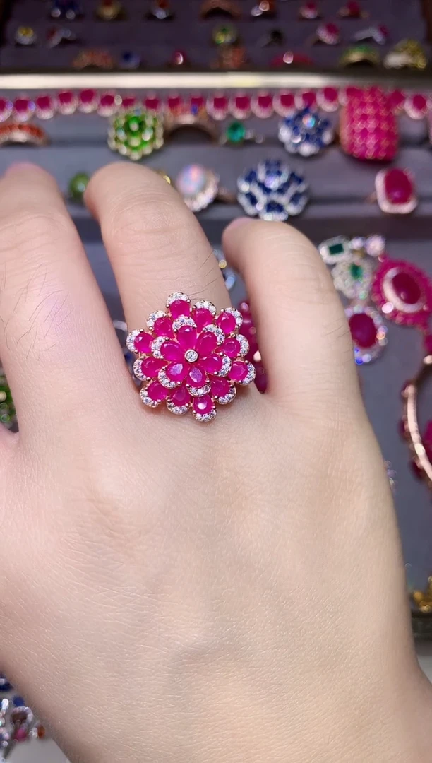 银S925镶嵌戒指红宝石....