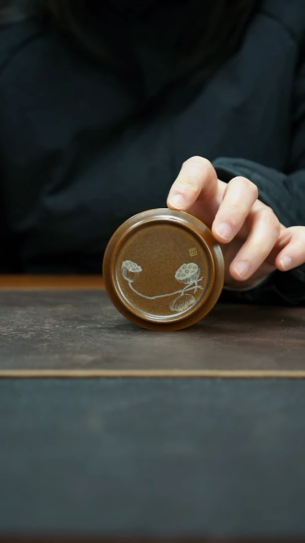 杯景德镇紫金釉莲蓬盖置