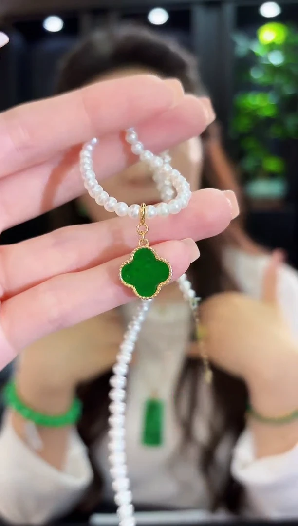 吊坠(不含链)未镶嵌翡翠缅料A货/多样性发货/一件