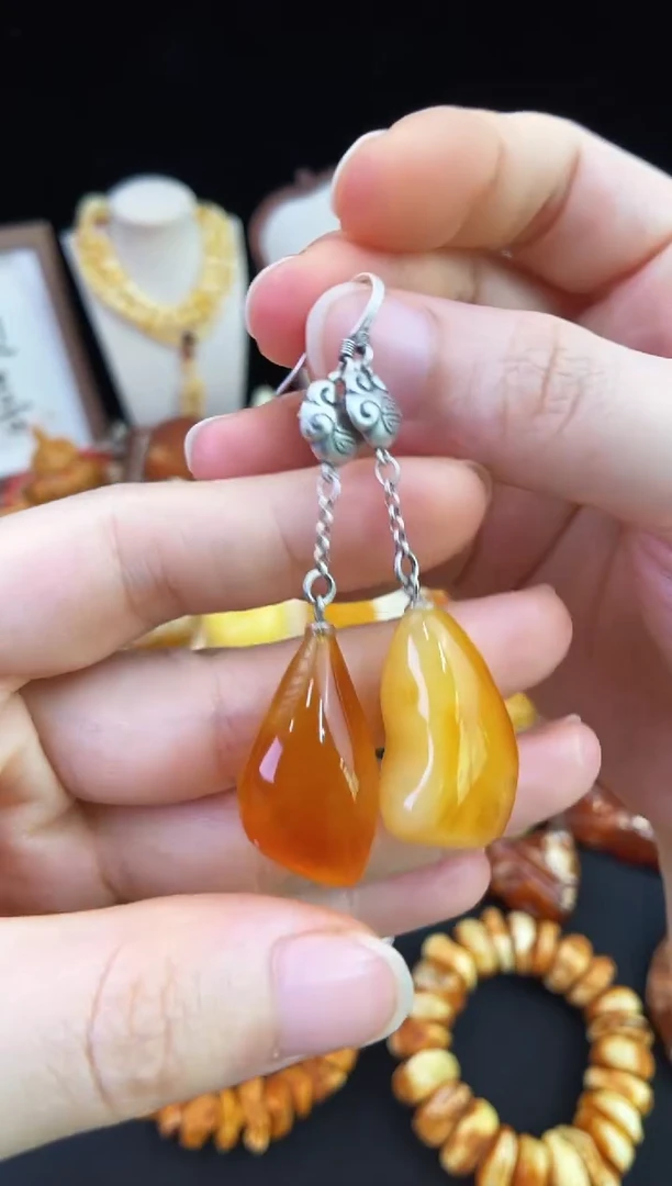 琥珀未镶嵌珠宝奇石柒月