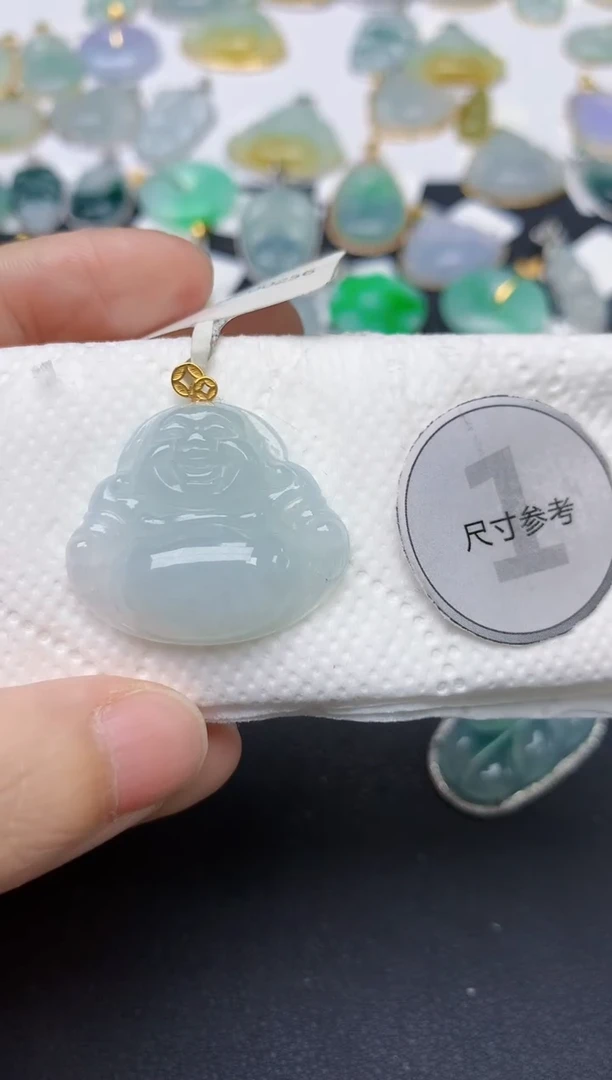 翡翠18K金镶嵌颈饰天然缅甸A货翡翠
