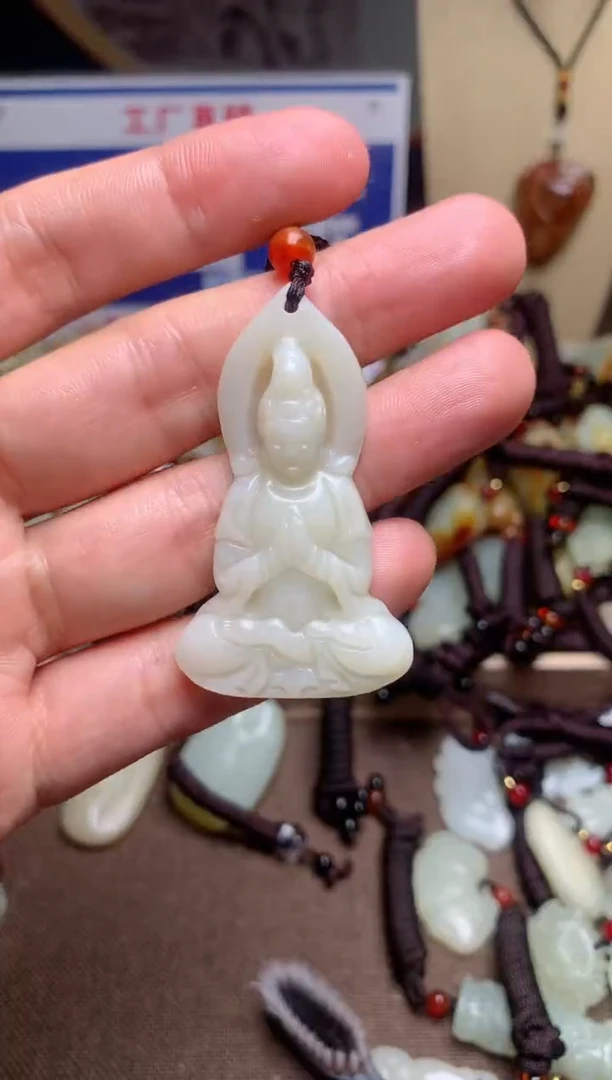 【闪购商品】和田玉颈饰未镶嵌1