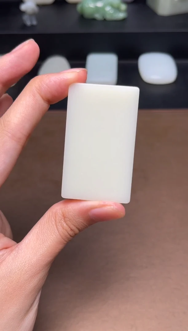 和田玉未镶嵌颈饰66 带包容