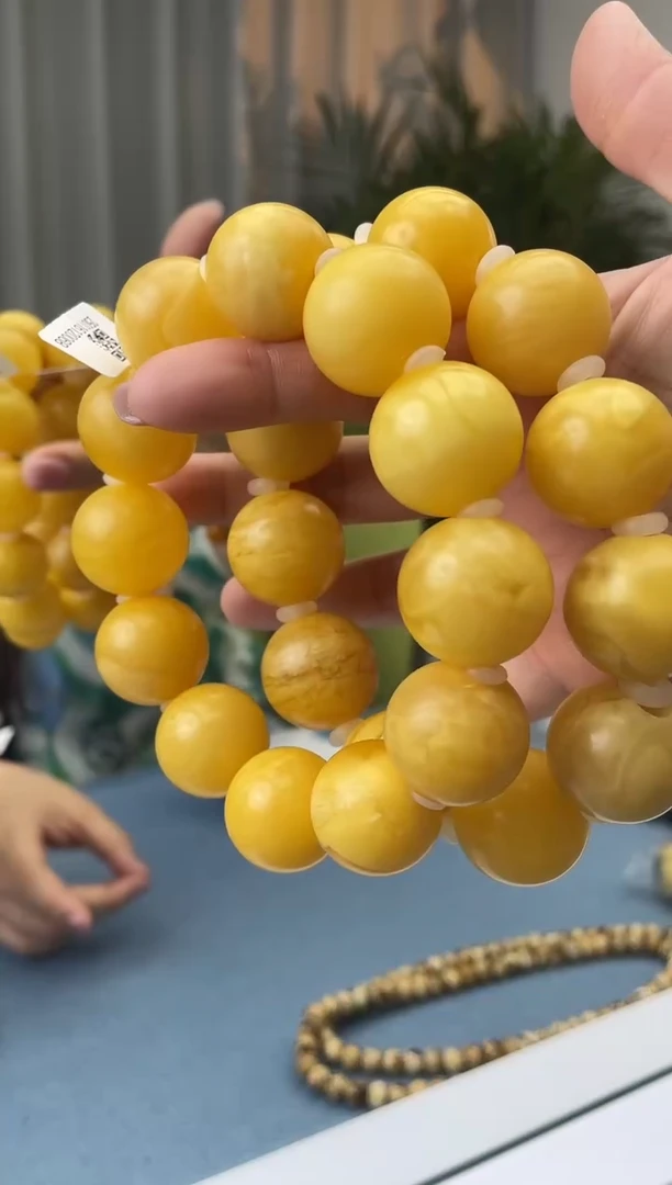 【闪购商品】蜜蜡珠宝奇石未镶嵌假一罚十，多样性发一件074.22