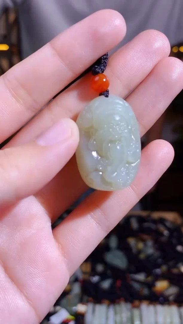 颈饰未镶嵌和田玉1