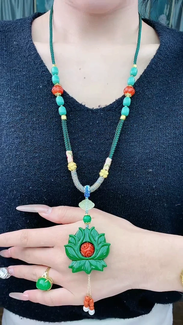 【闪购商品】翡翠颈饰未镶嵌D235吊坠