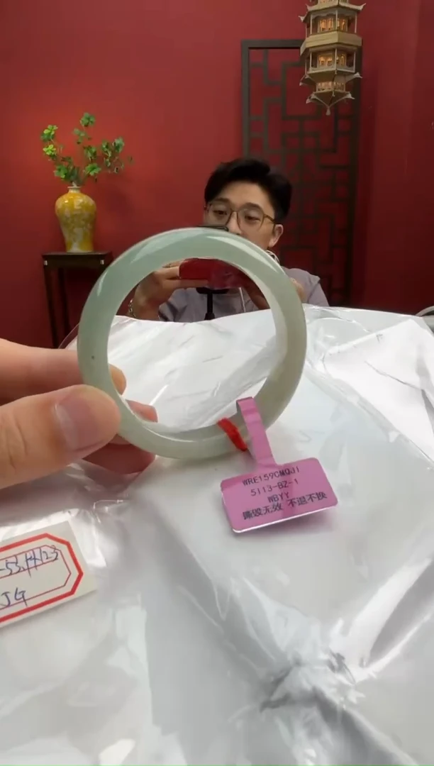 未镶嵌手镯翡翠翡翠手镯4