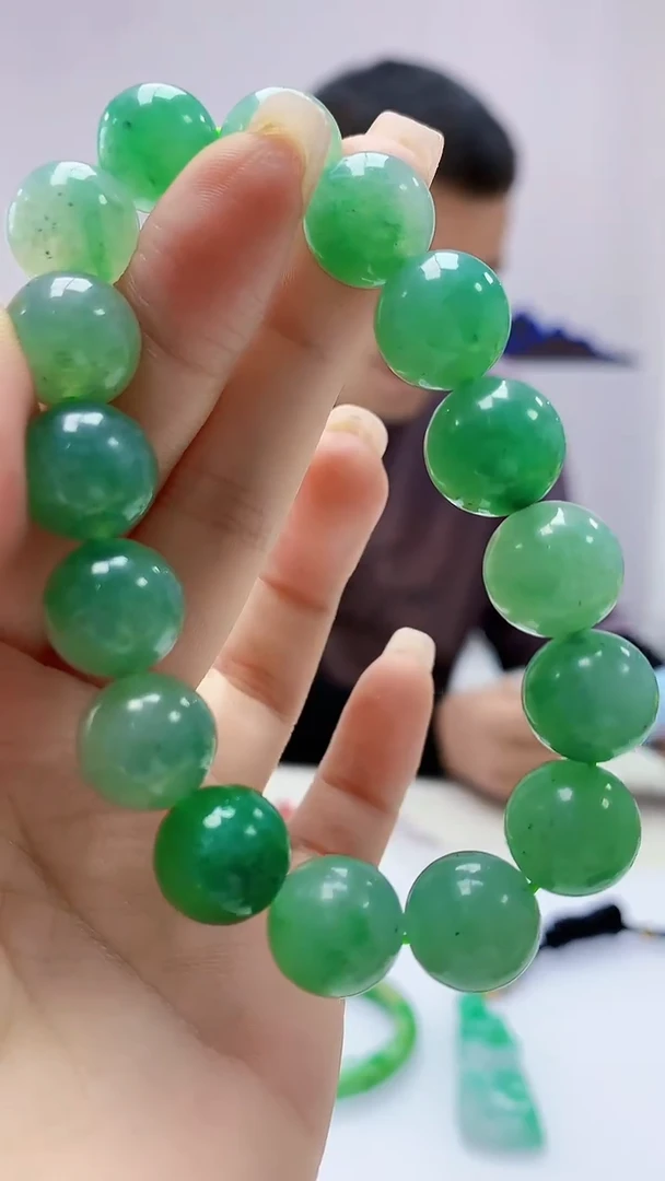 定制翡翠未镶嵌4898ms-毛货101手串