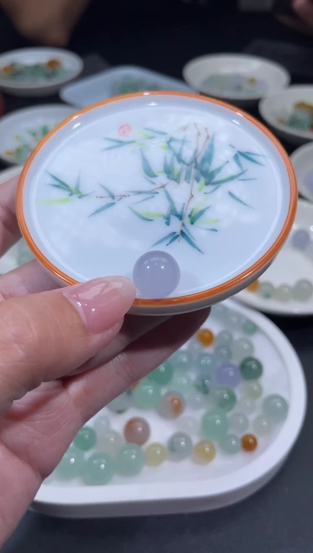定制翡翠未镶嵌翡翠毛货