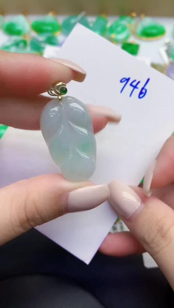 颈饰未镶嵌翡翠缅甸天然翡翠A货