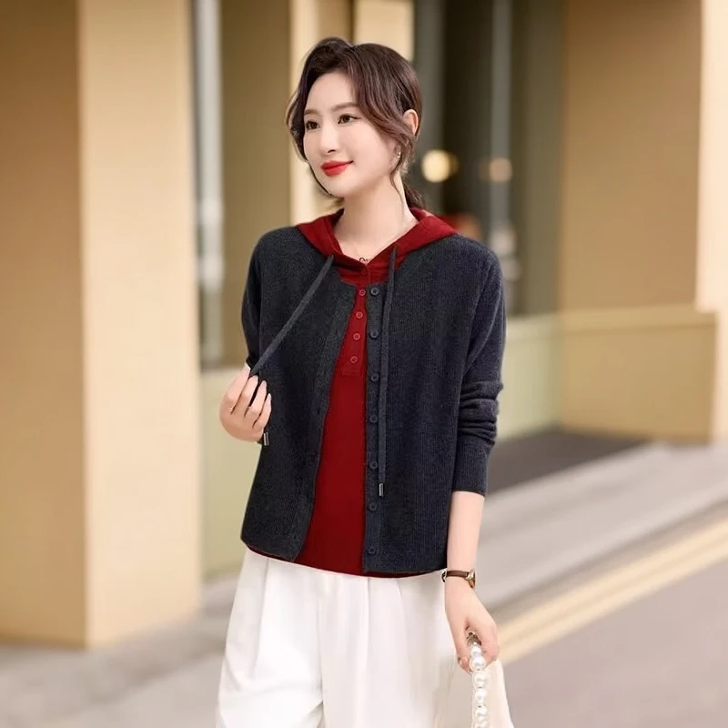 假两件连帽针织开衫女2025秋冬新款毛衣外套宽松显瘦减龄气质上衣