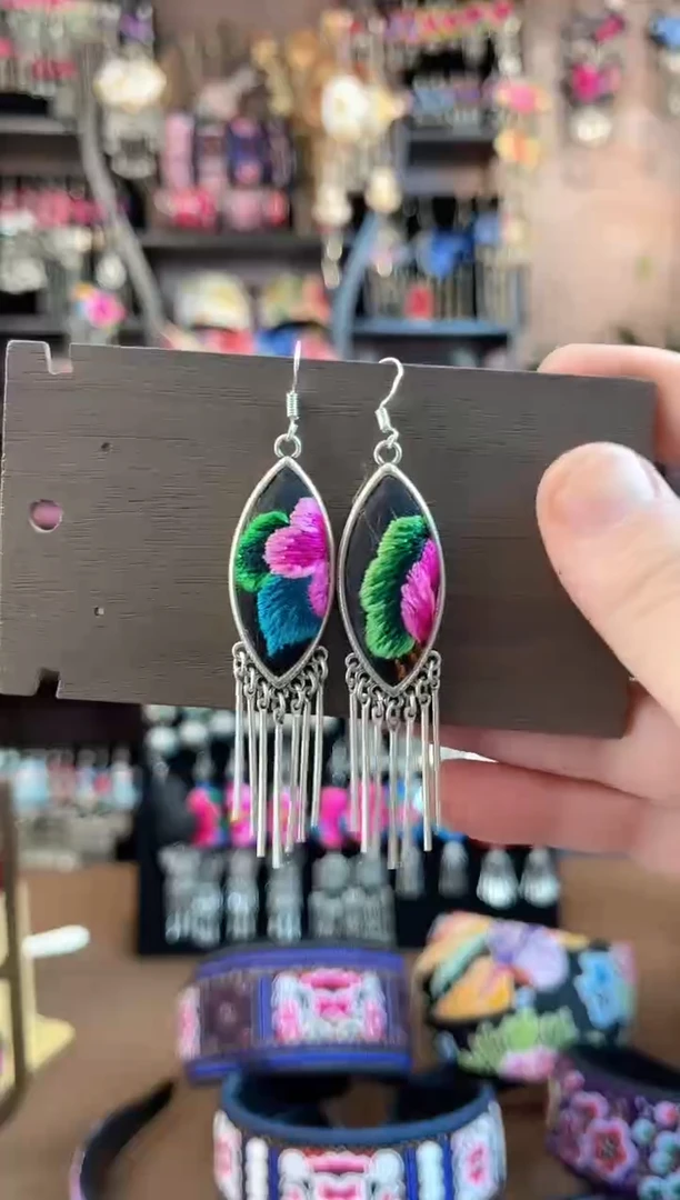 织绣民族风手工非遗老绣饰品245