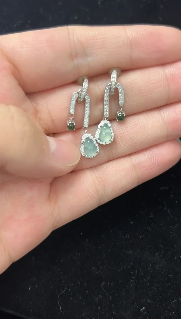 银S925镶嵌翡翠耳饰葫芦耳钉-592841