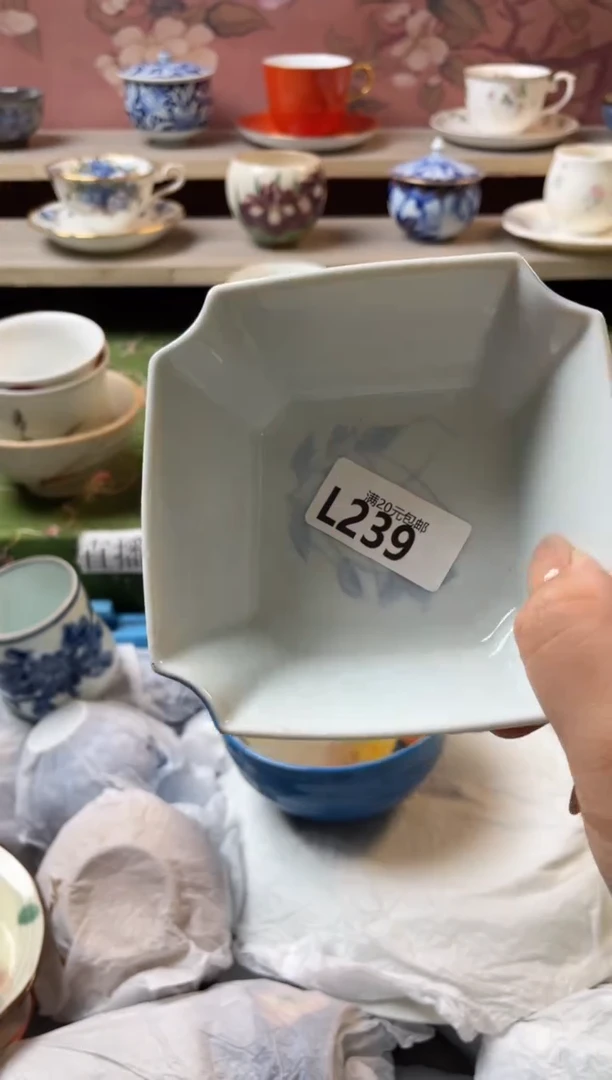 瓷片l****r瓷器瓷器L239