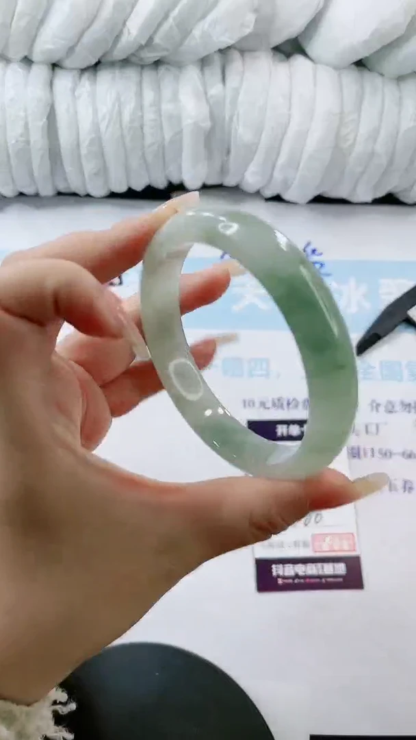 【闪购商品】石英质玉手镯未镶嵌多样性发货S586-63