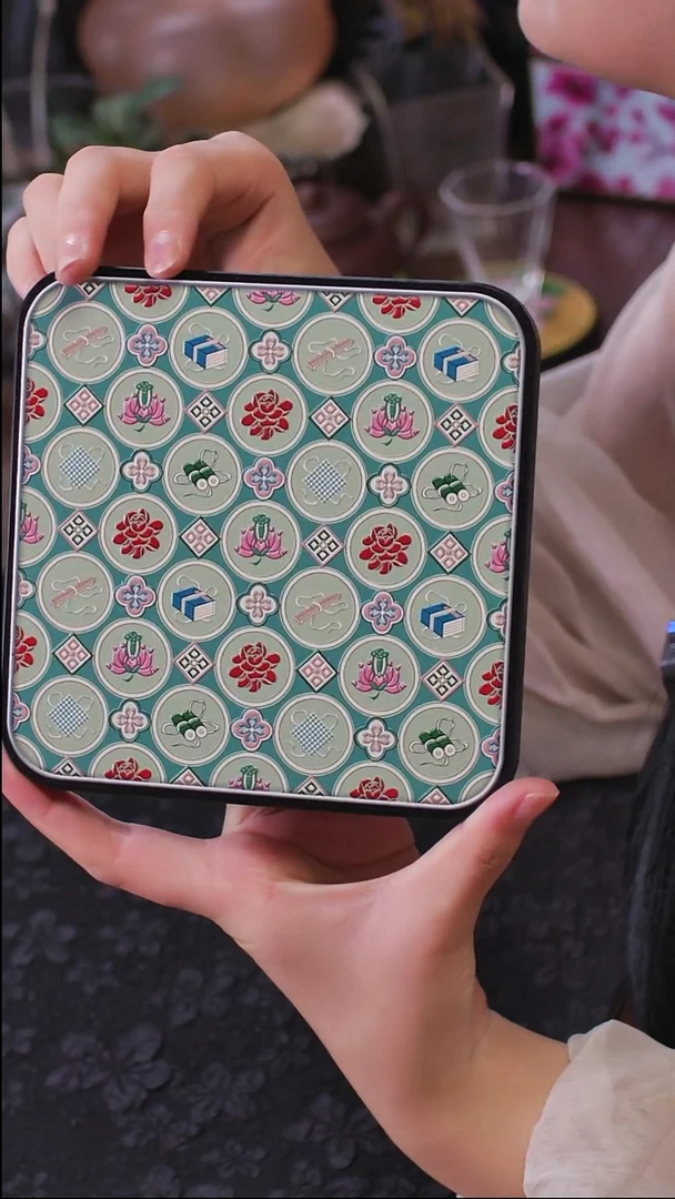 壹藏贰宝四艺图图案大垫子一片