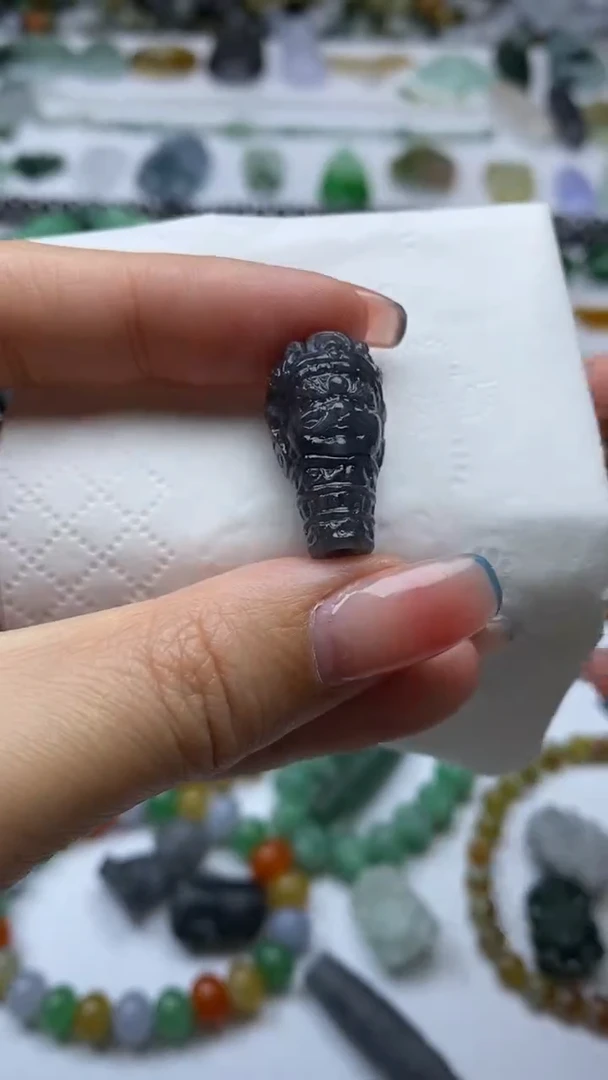 未镶嵌定制翡翠毛货定制不退不换