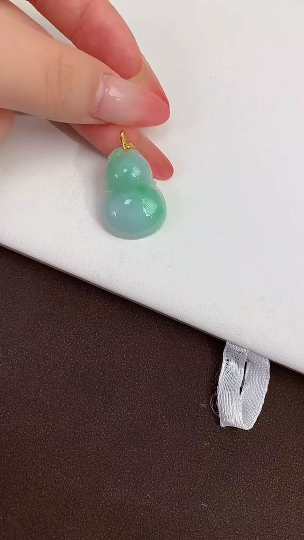 吊坠(赠链)18K金镶嵌翡翠天然缅甸A货翡翠