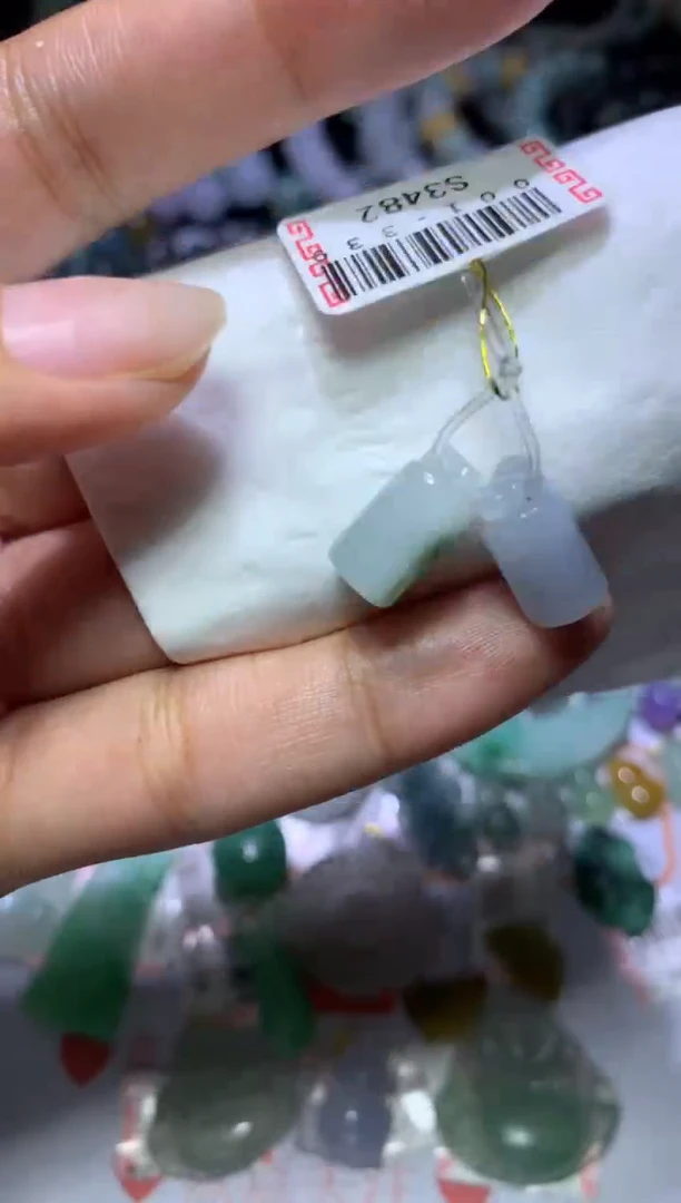 翡翠挂件未镶嵌MJX047512
