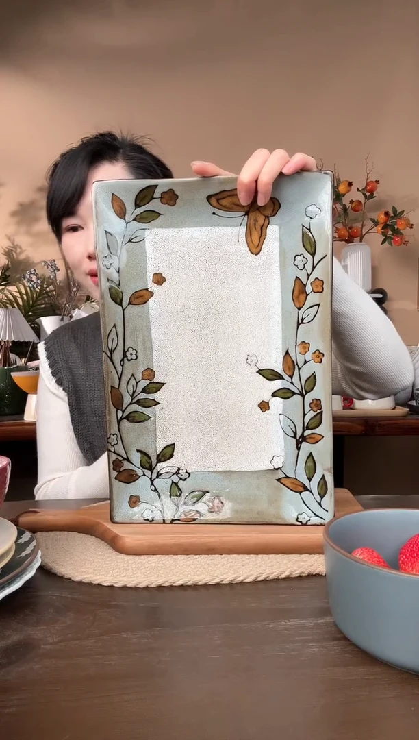 【闪购商品】瓷片14英寸做旧手绘蝴蝶长方盘微瑕