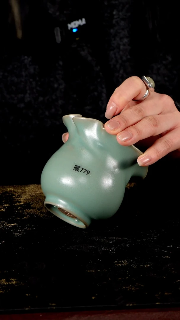 杯瑕779     简装