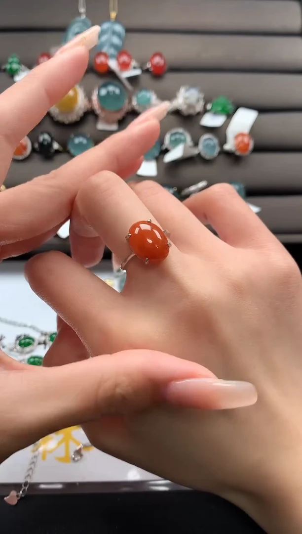 【闪购商品】翡翠戒指银S925镶嵌32131231