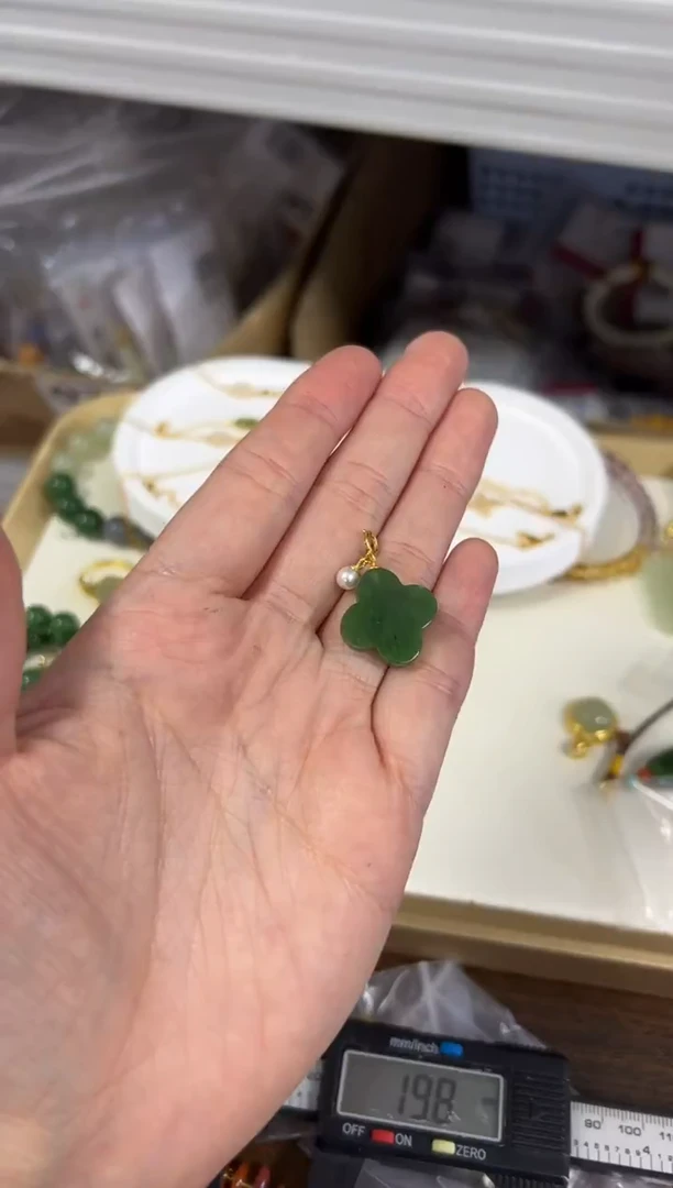 项链银S925镶嵌和田玉和田玉碧玉花朵款银滴流吊坠[2245]