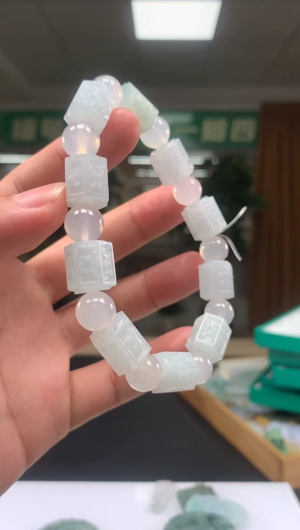 未镶嵌定制翡翠          *70