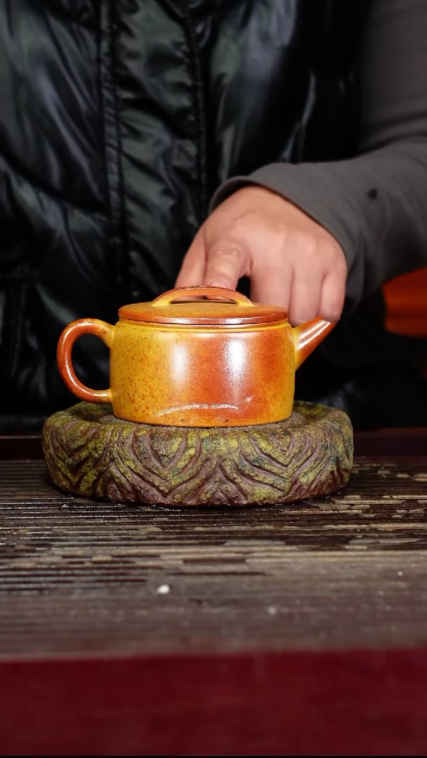 宜兴原矿紫砂壶茶壶宜兴原矿紫砂壶茶壶180C