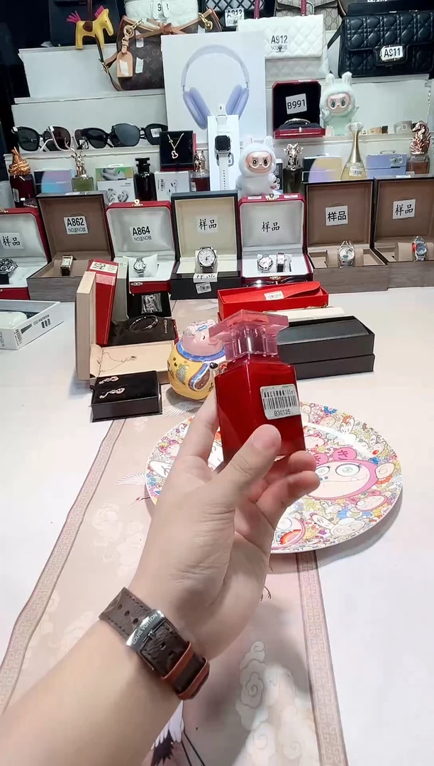 瓷片瓷器 库房到期 全部地板价@@1
