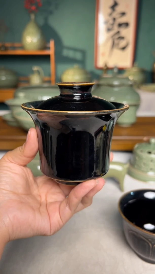 其他耀州窑原矿黒釉马蹄两财盖碗