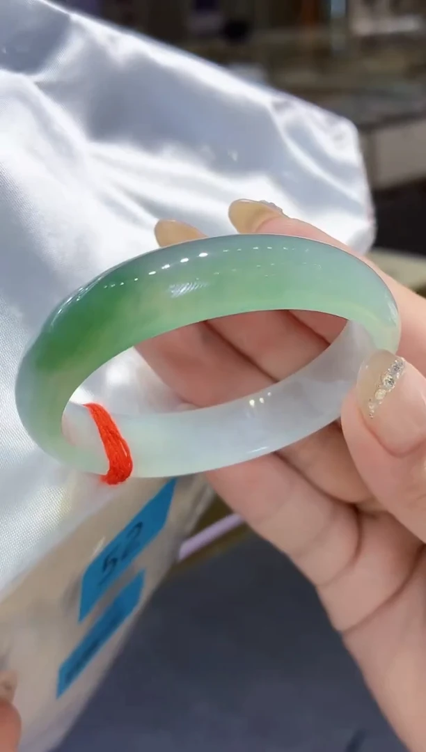 未镶嵌手镯翡翠翡翠手镯51