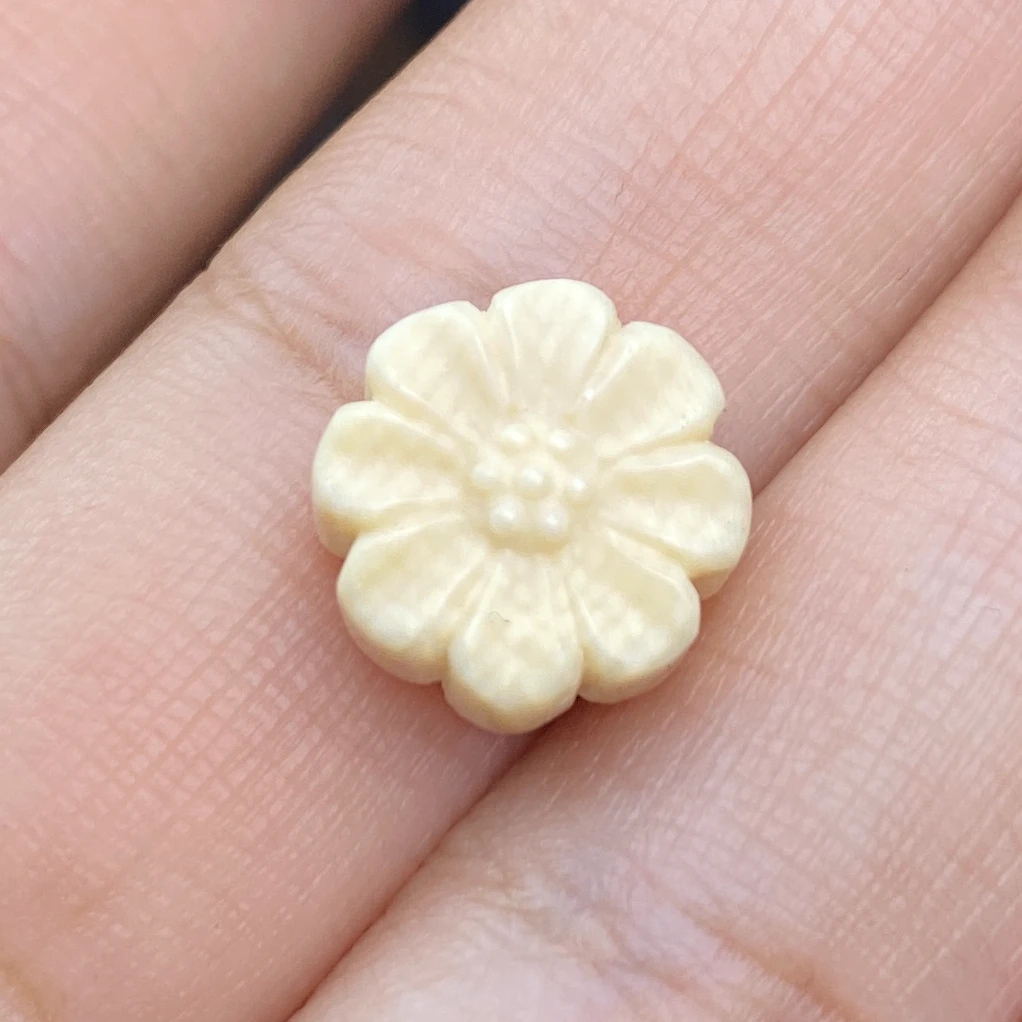 猛犸牙漂亮小雏菊9*6mm配饰支持接受定制