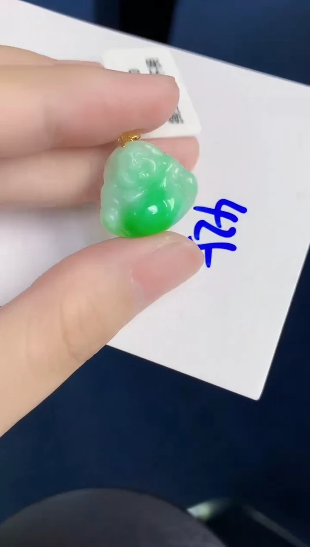 颈饰18K金镶嵌翡翠天然翡翠缅甸A货