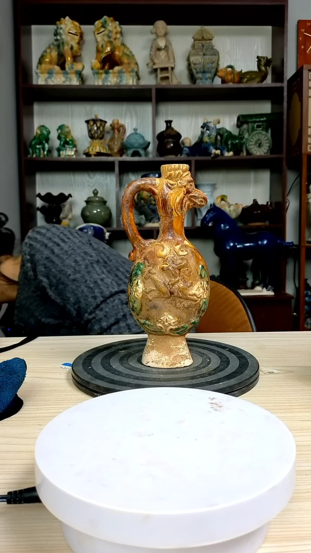 经典精美复古风格瓷器