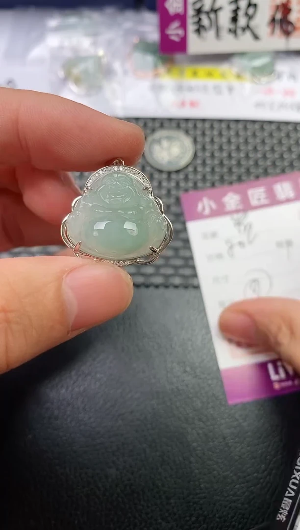 翡翠银S925镶嵌颈饰糖**姥挂件