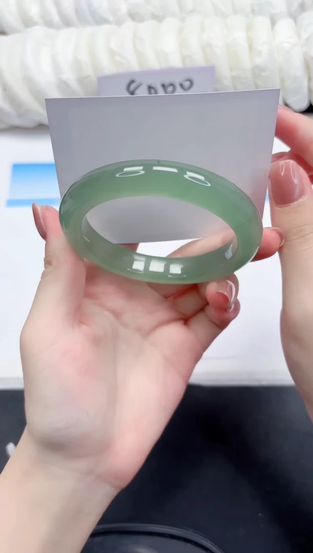 石英质玉手镯未镶嵌45-56