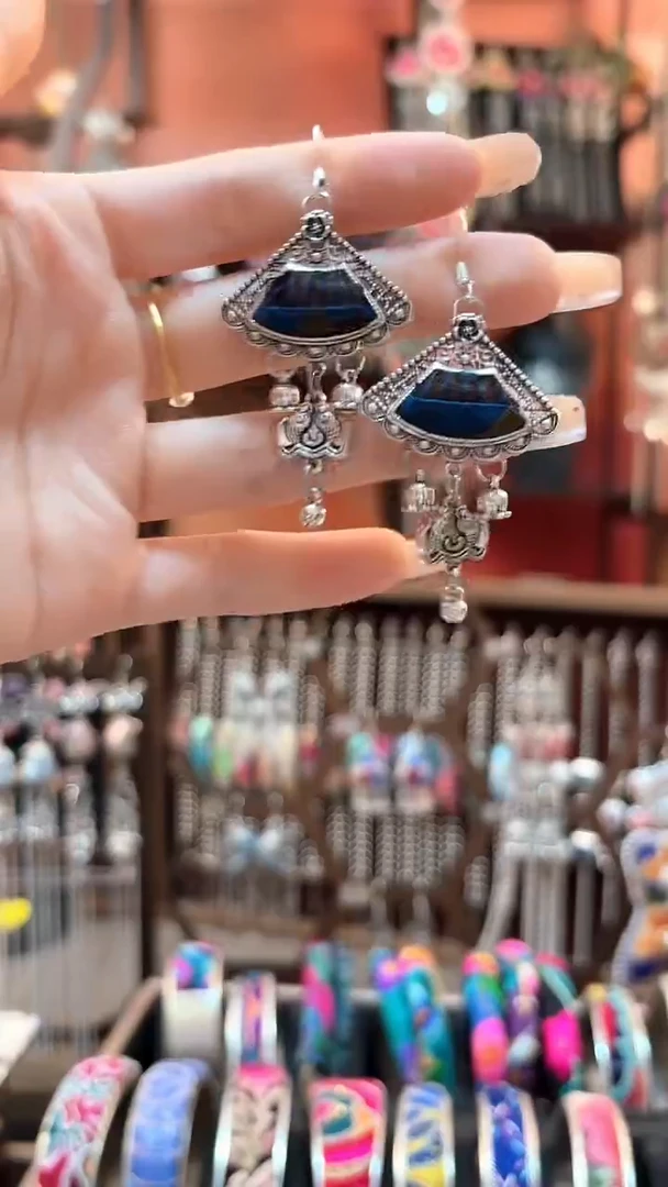 织绣云织谣民族风精美饰品  41